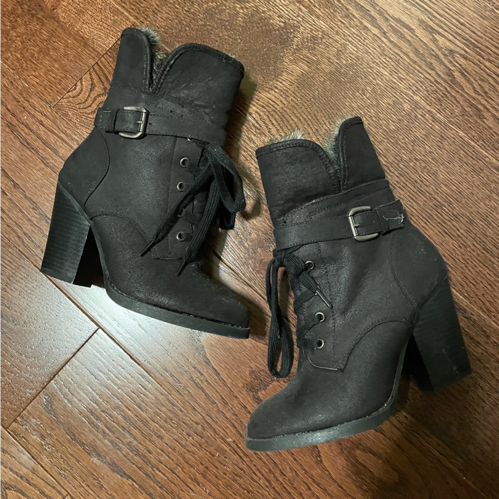 Black Women’s Ankle Boots Booties Size 7 - Charlotte Russe Rhea Style